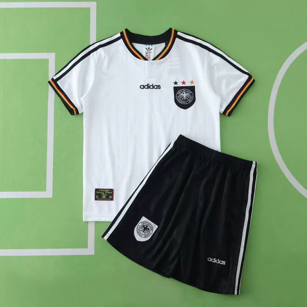 Kit Infantil Retrô Alemanha I - Adidas 1996
