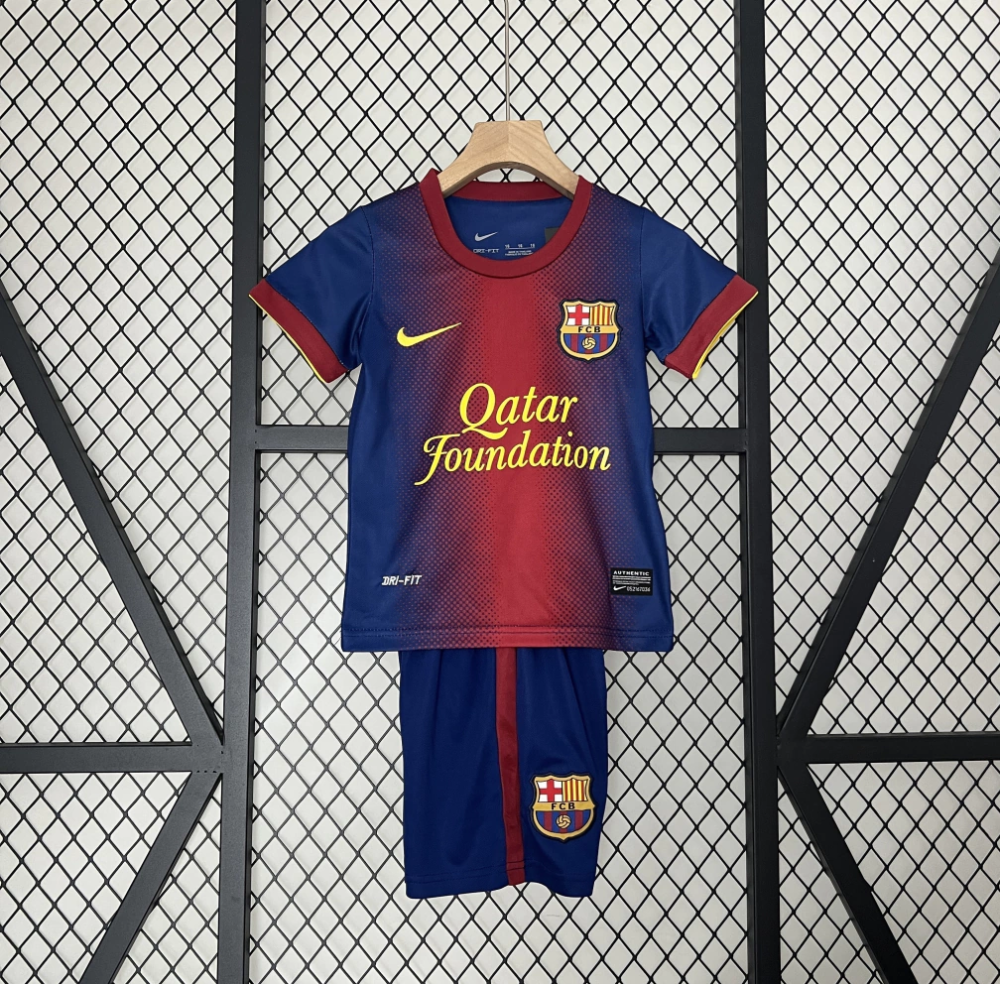 Kit Infantil Retrô Barcelona I - Nike 12/13