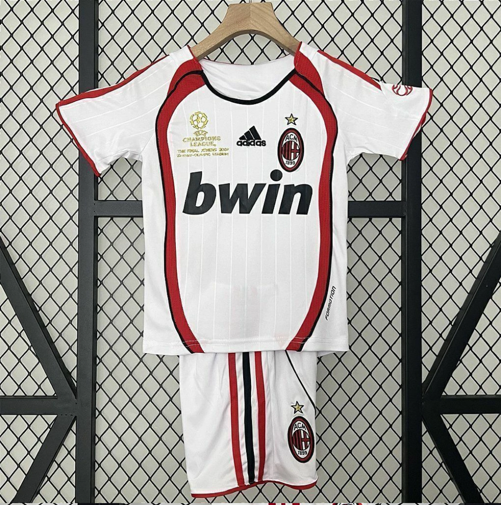 Kit Infantil Retrô Milan II - Adidas 06/07