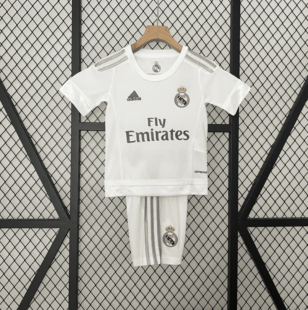 Kit Infantil Retrô Real Madrid I - Adidas 15/16