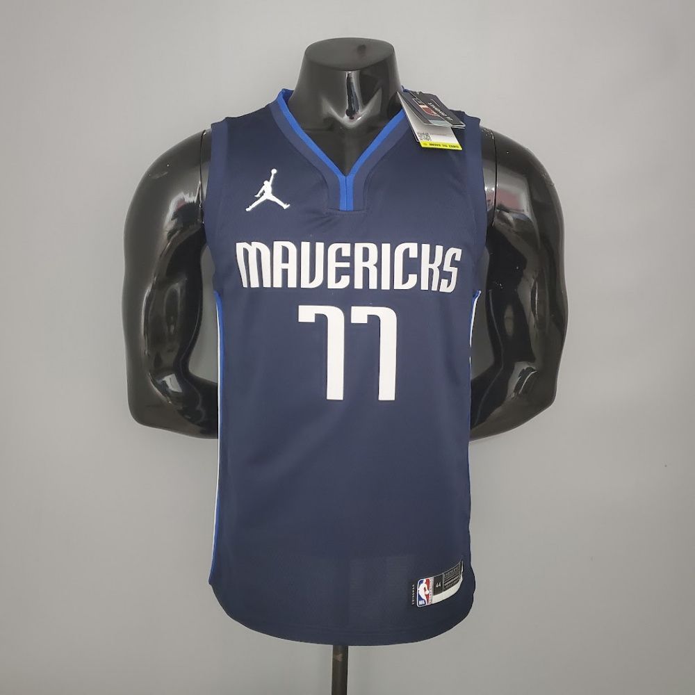 Regata Swingman Dallas Mavericks Statement Edition II 20/22 - Luka Dončić #77