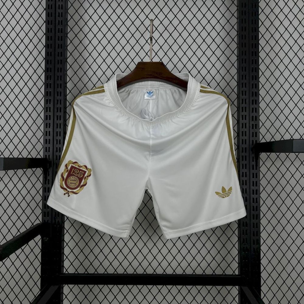 Short Bayern de Munique 125 Anos - Adidas 25/26