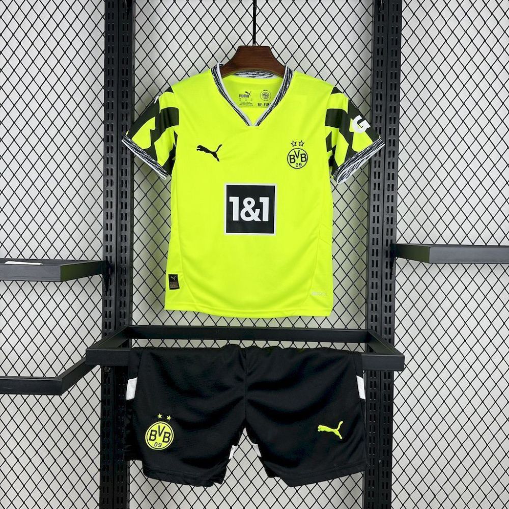 Kit Infantil Borussia Dortmund Anos 90 - Puma 25/26