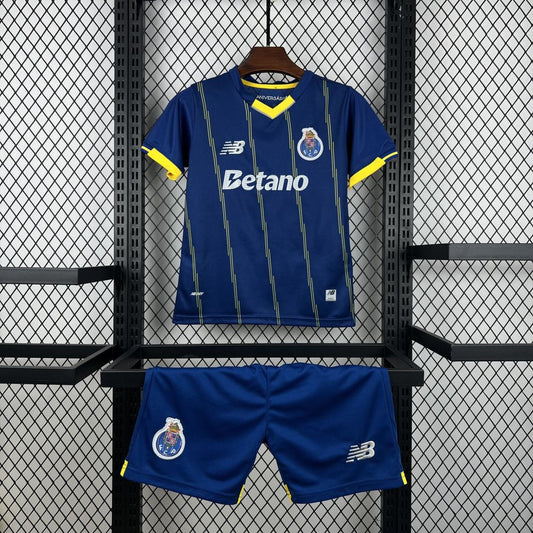 Kit Infantil Porto IV - New Balance 25/26
