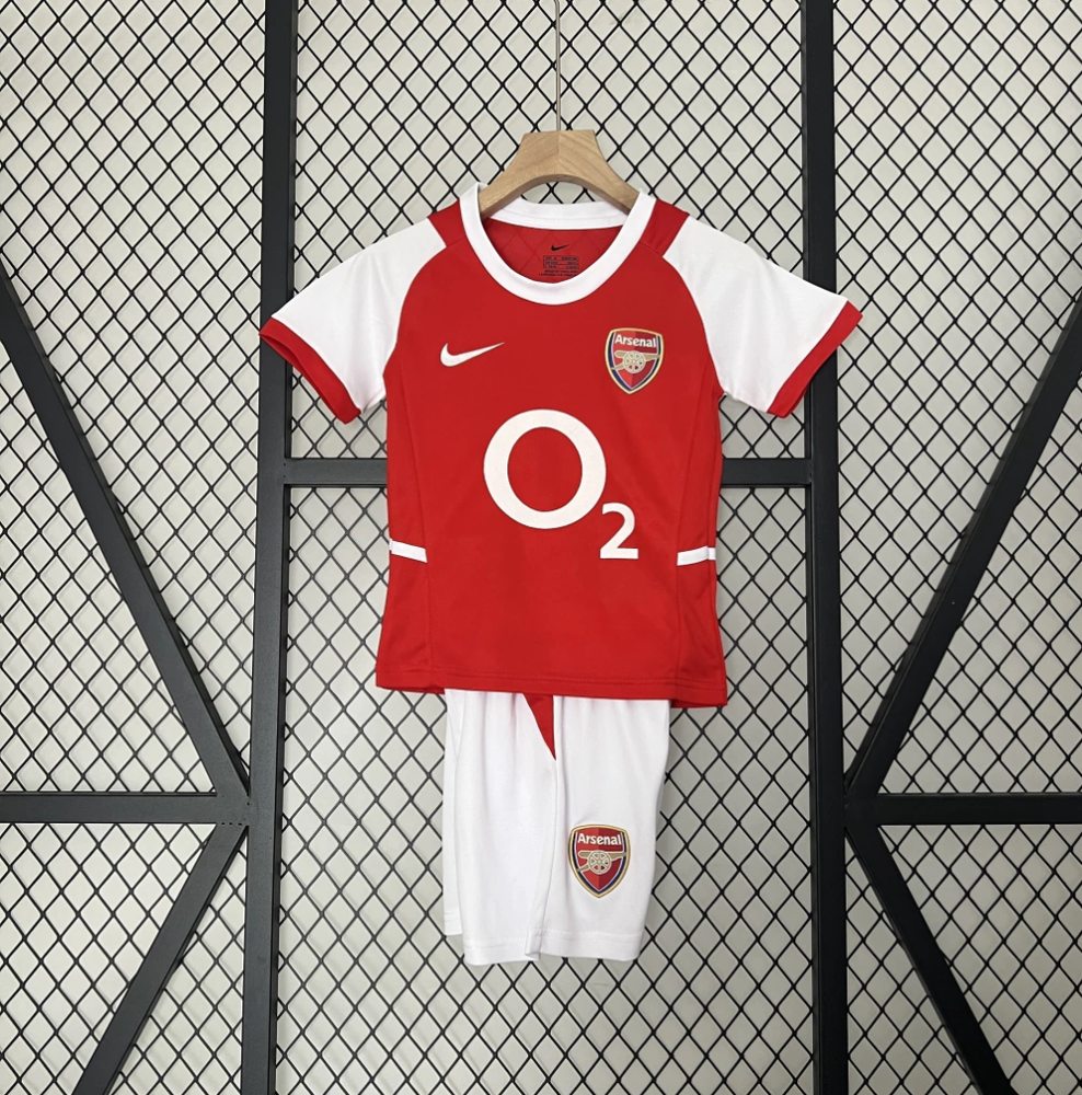 Kit Infantil Retrô Arsenal I - Nike 02/04