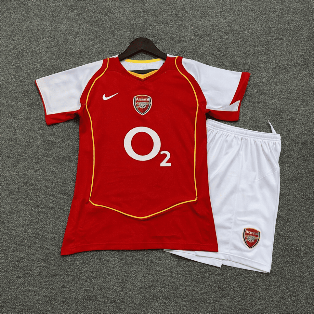 Kit Infantil Retrô Arsenal I - Nike 04/05