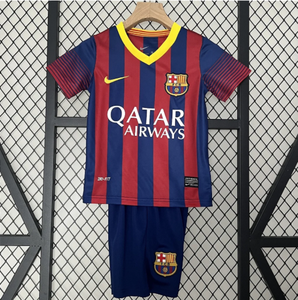 Kit Infantil Retrô Barcelona I - Nike 13/14