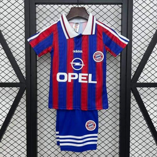 Kit Infantil Retrô Bayern de Munique I - Adidas 95/97