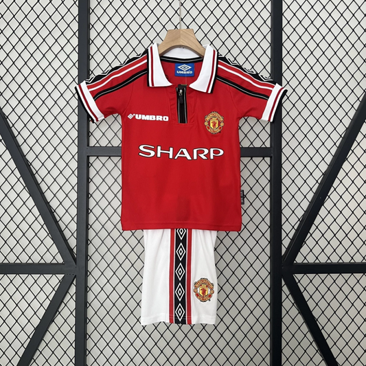 Kit Infantil Retrô Manchester United I - Umbro 98/99