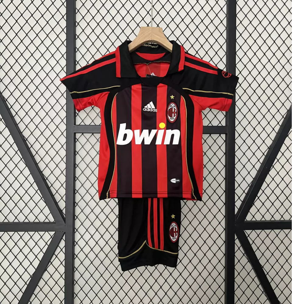 Kit Infantil Retrô Milan I - Adidas 06/07
