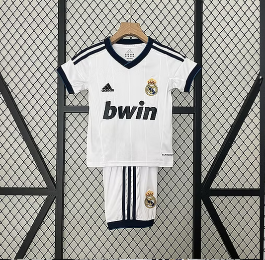 Kit Infantil Retrô Real Madrid I - Adidas 12/13